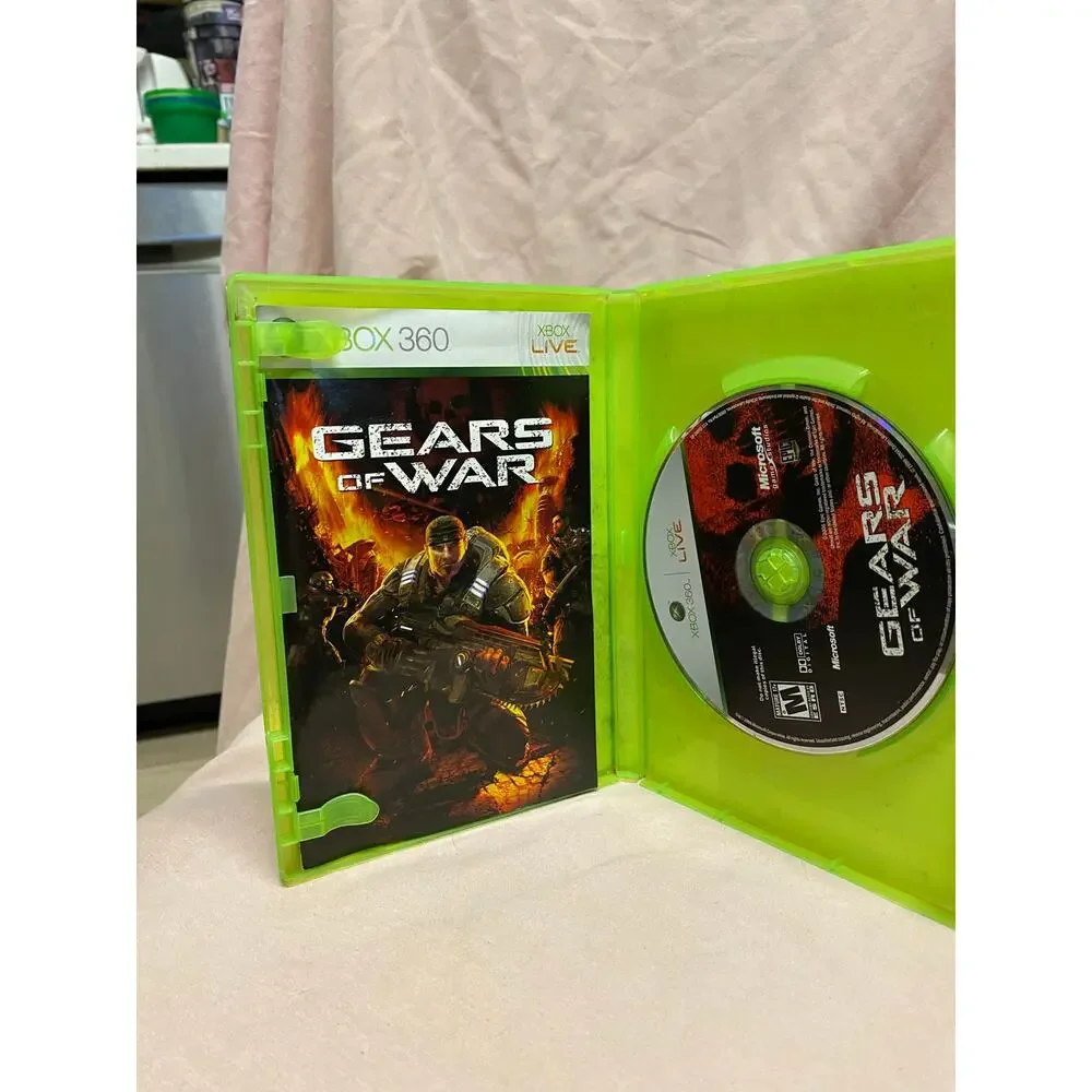 Gears of War XBOX 360 (Microsoft Xbox 360, 2006) CIB